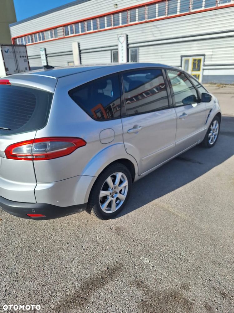 Ford S-Max - 5