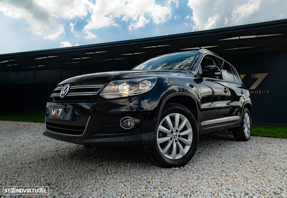 VW Tiguan 2.0 TDI DPF 4Motion BlueMotion DSG Exclusive - 6