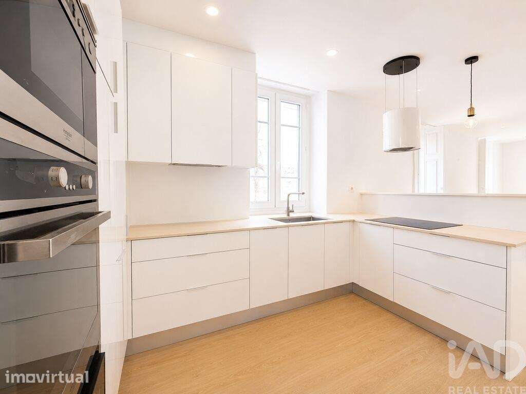 Casa / Villa T3 em Sintra - Grande imagem: 2/32