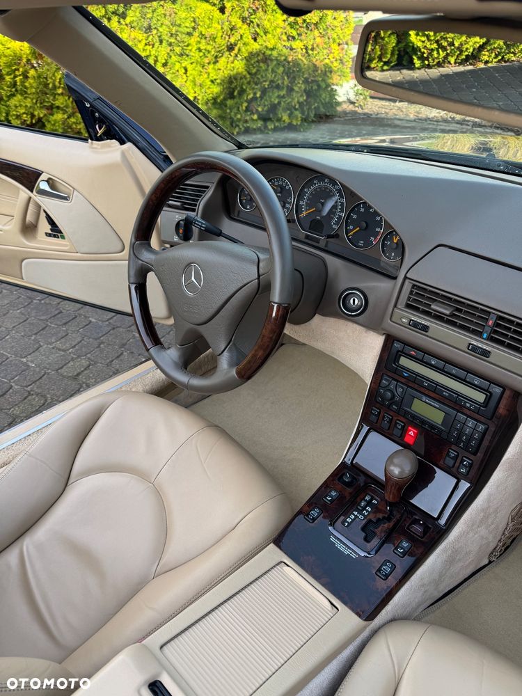 Mercedes-Benz SL 500 - 13