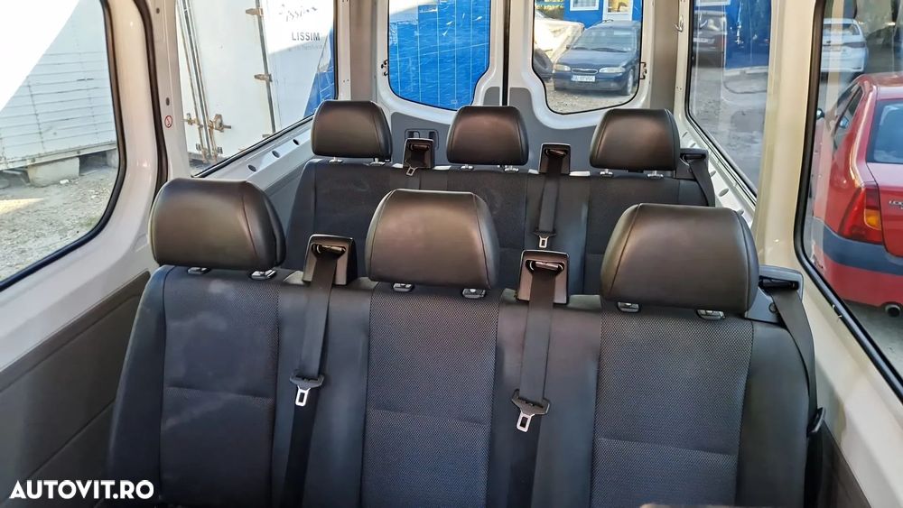 Mercedes-Benz Sprinter - 10