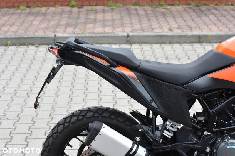 KTM Adventure - 10