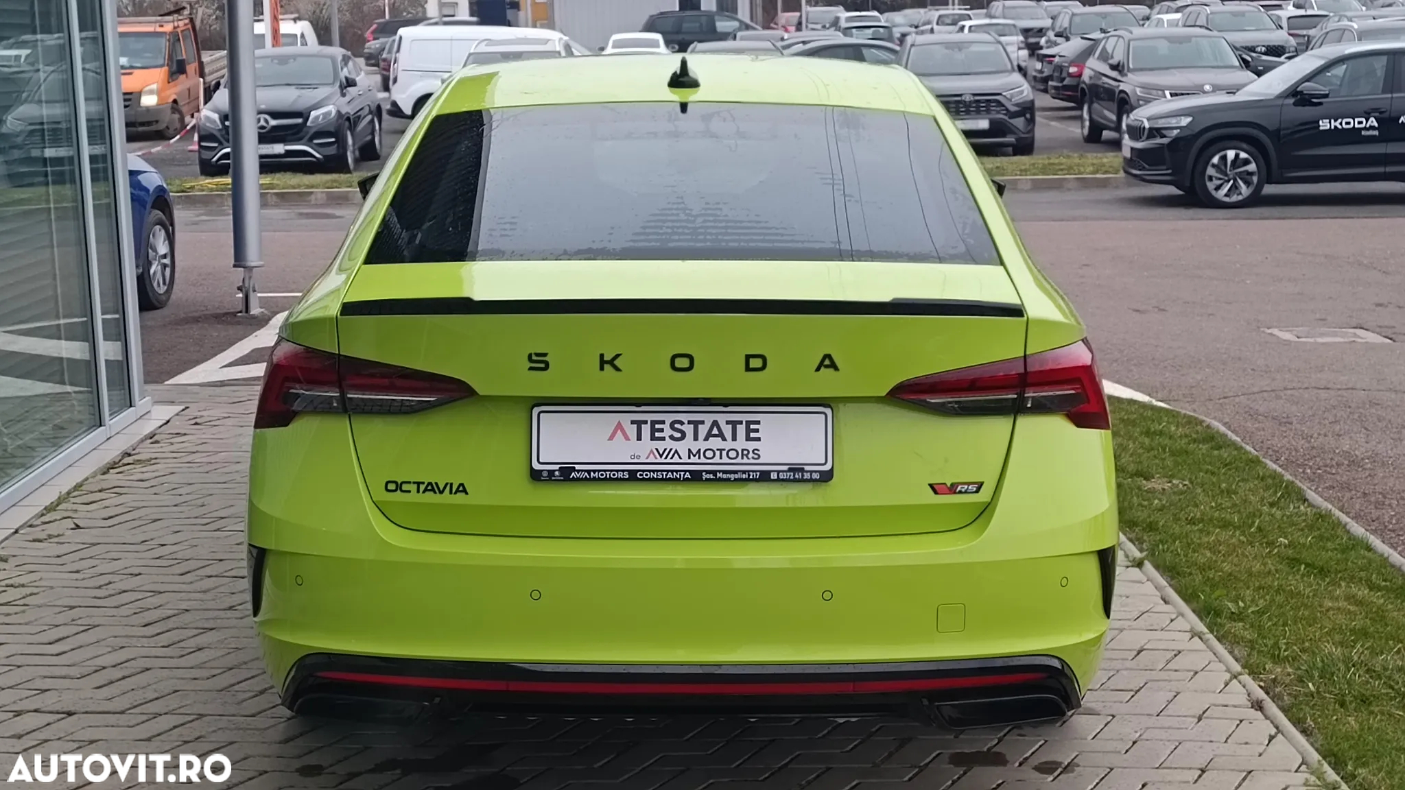 Skoda Octavia 2.0 TSI 265 CP DSG RS - 7