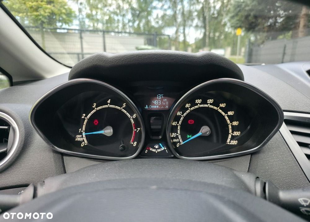 Ford Fiesta - 19