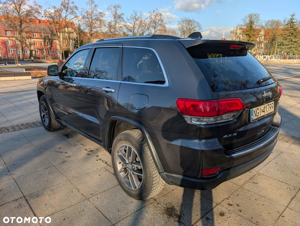 Jeep Grand Cherokee - 3