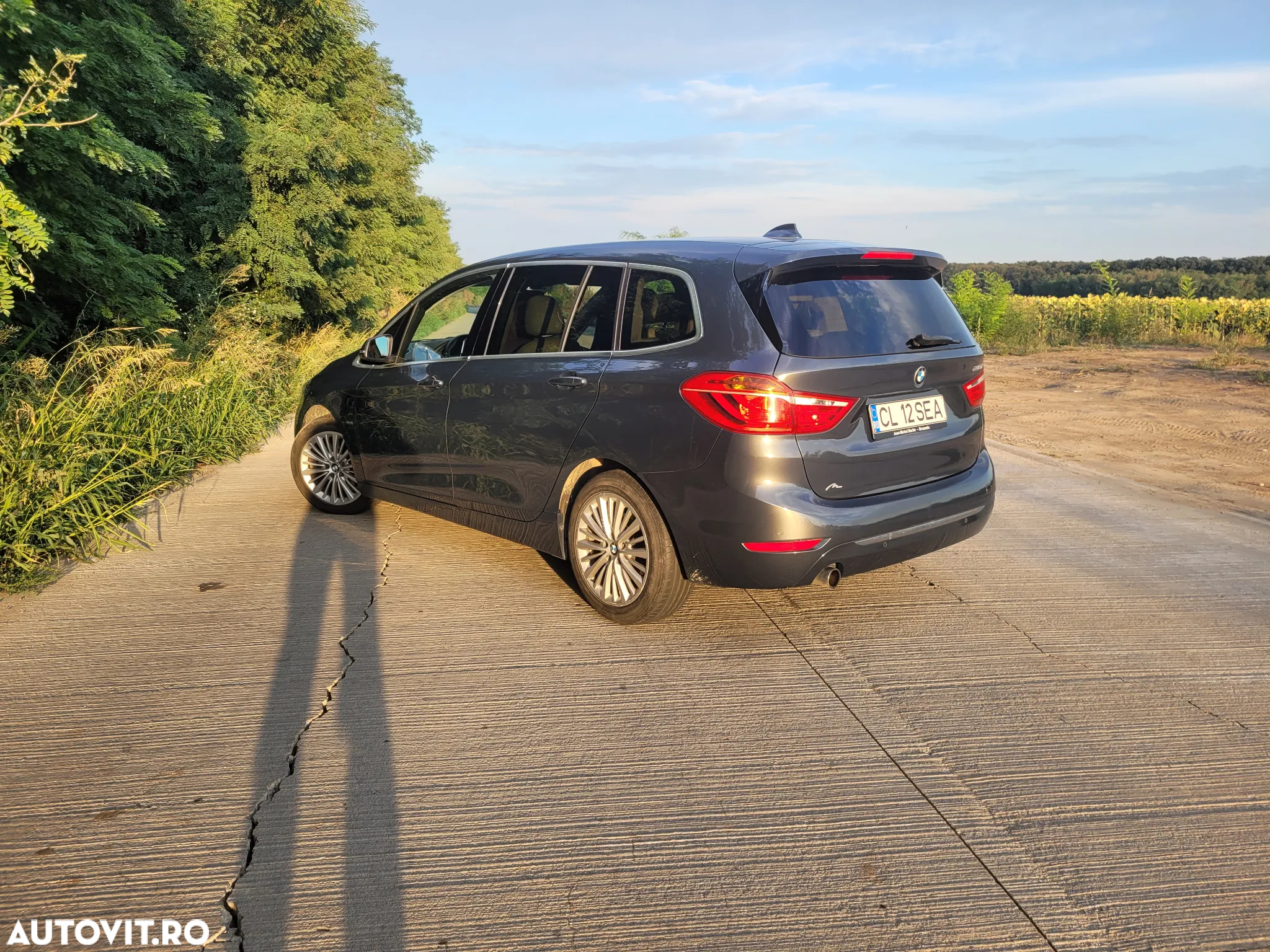 BMW Seria 2 218d Gran Tourer Luxury Line - 10