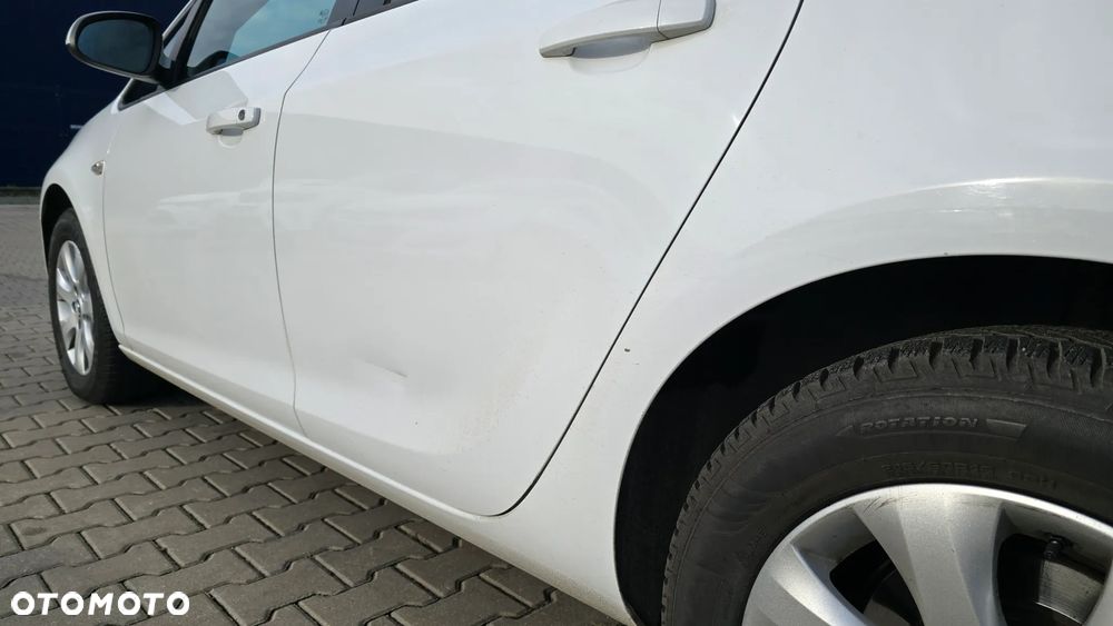 Opel Astra 1.6 CDTI Enjoy - 9