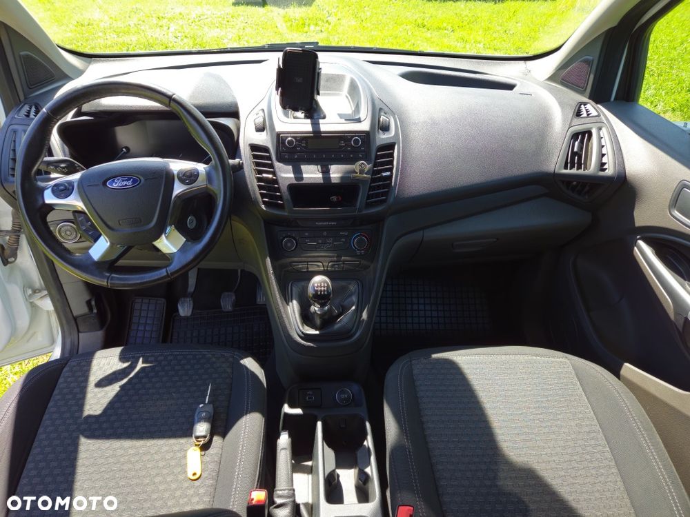 Ford Tourneo Connect Grand - 4