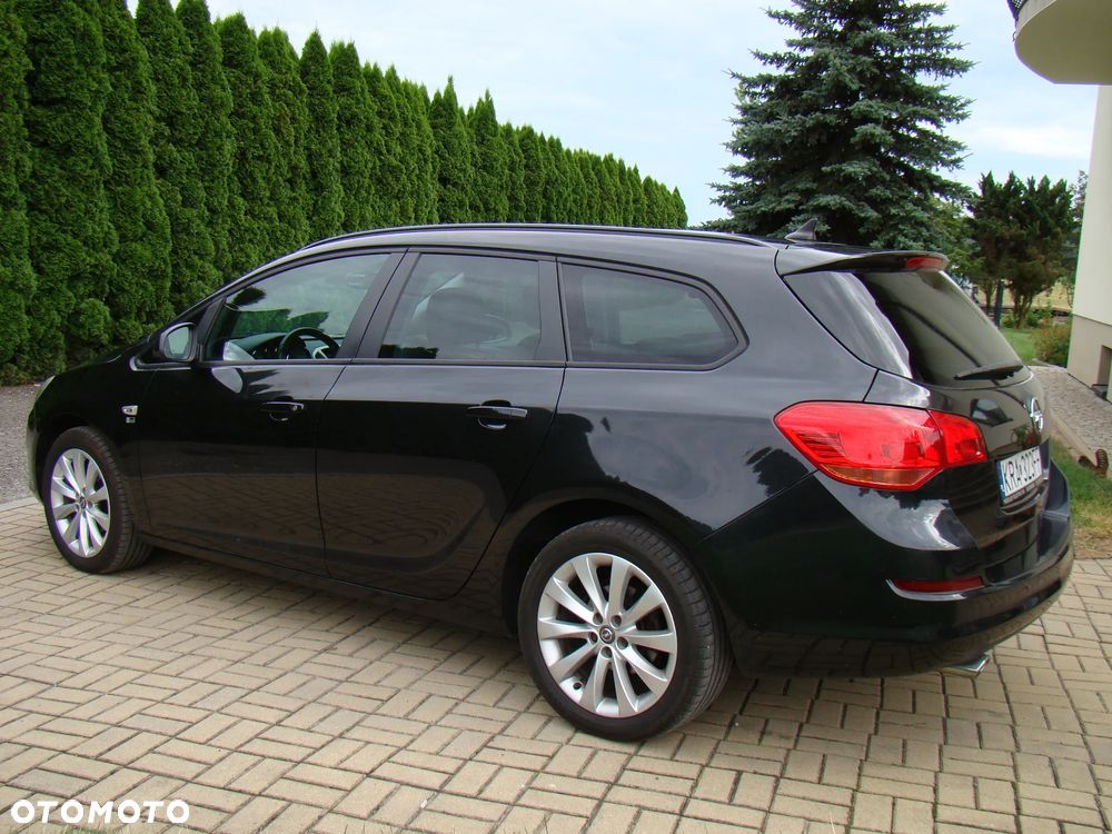 Opel Astra 1.4 Turbo - 12
