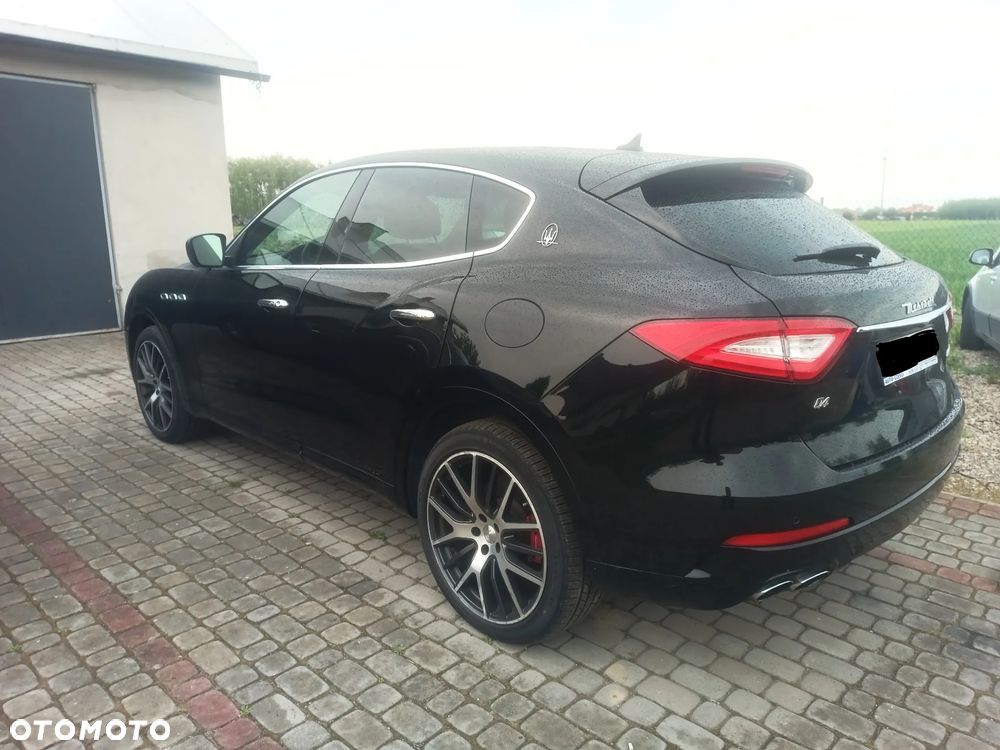Maserati Levante Q4 - 2