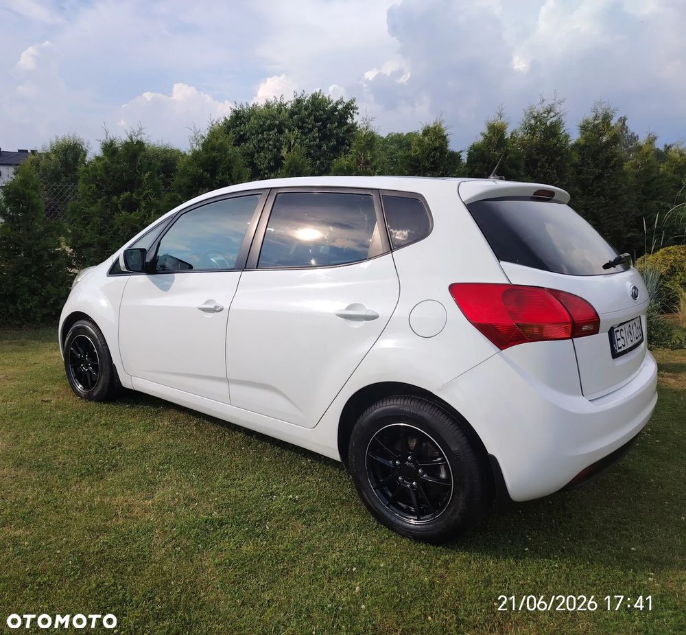 Kia Venga 1.4 CRDi S - 13