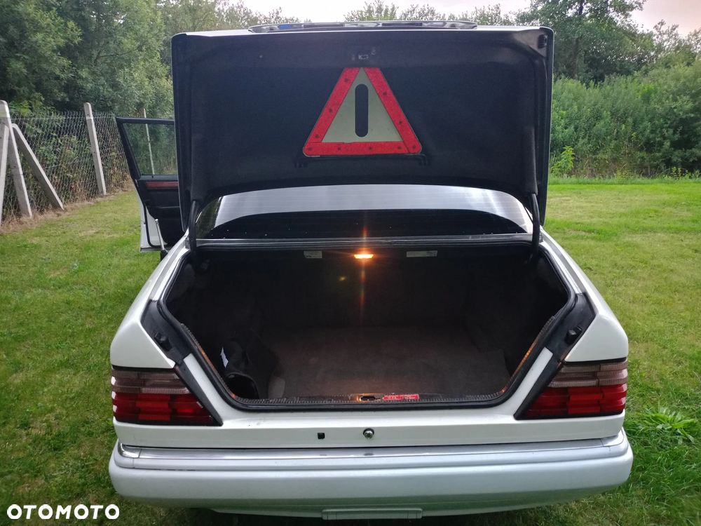 Mercedes-Benz W124 (1984-1993) - 2