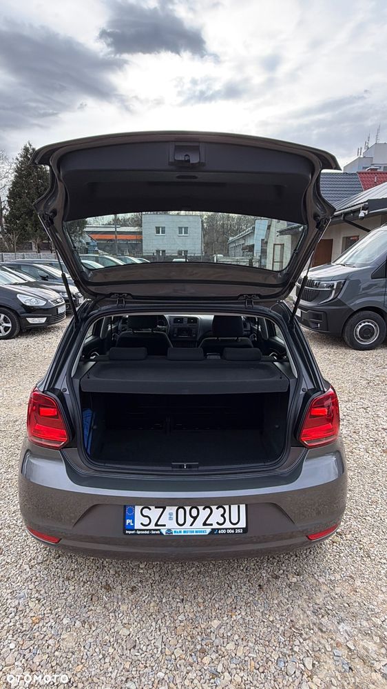 Volkswagen Polo 1.2 Trendline - 35