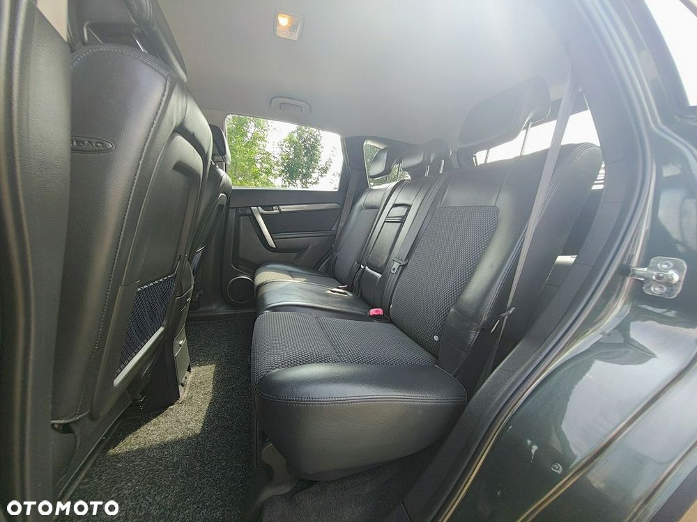 Chevrolet Captiva - 27