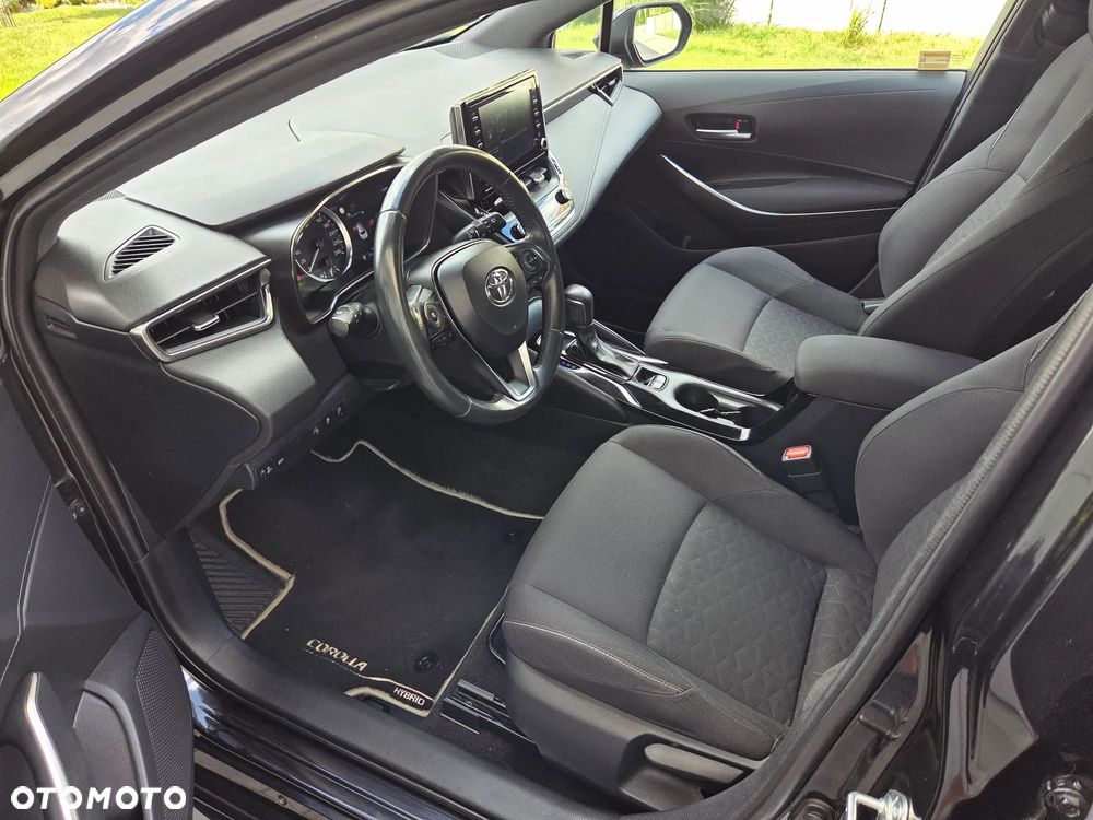 Toyota Corolla 1.8 Hybrid Comfort - 12