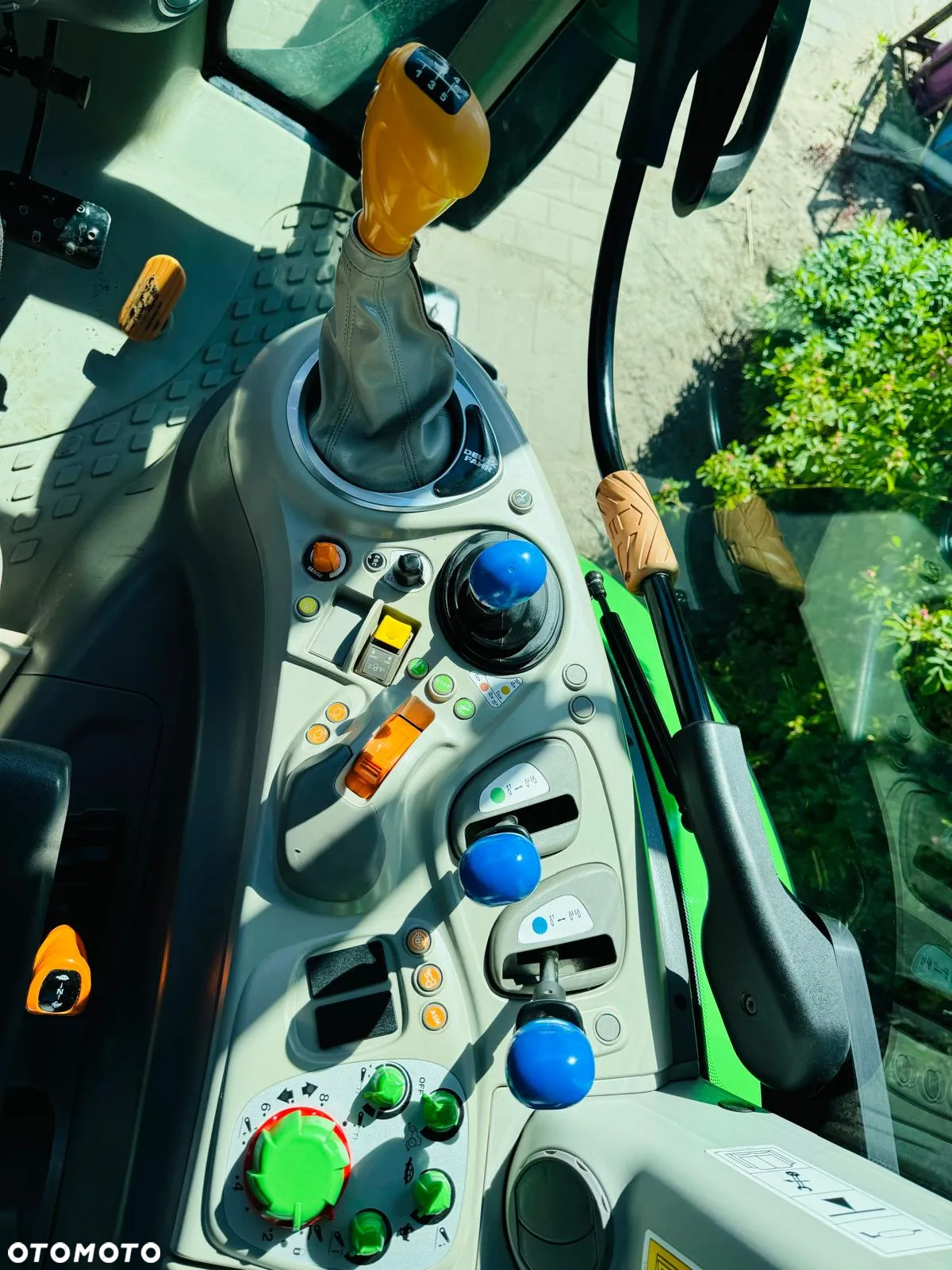 Deutz-Fahr Agrotron 6140 - 10