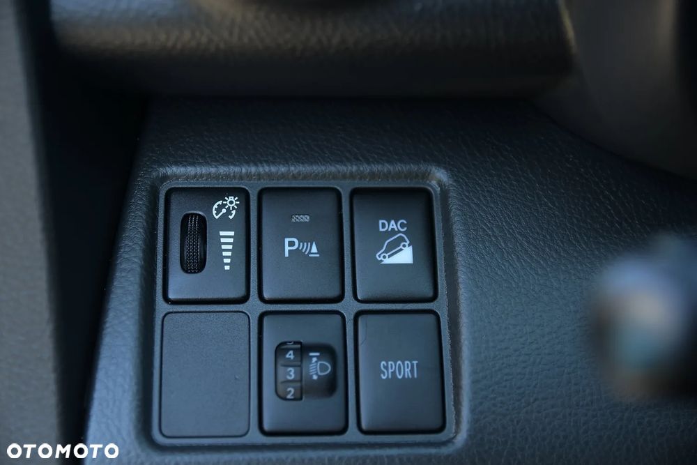 Toyota RAV4 2.0 VVT-i Prestige - 26