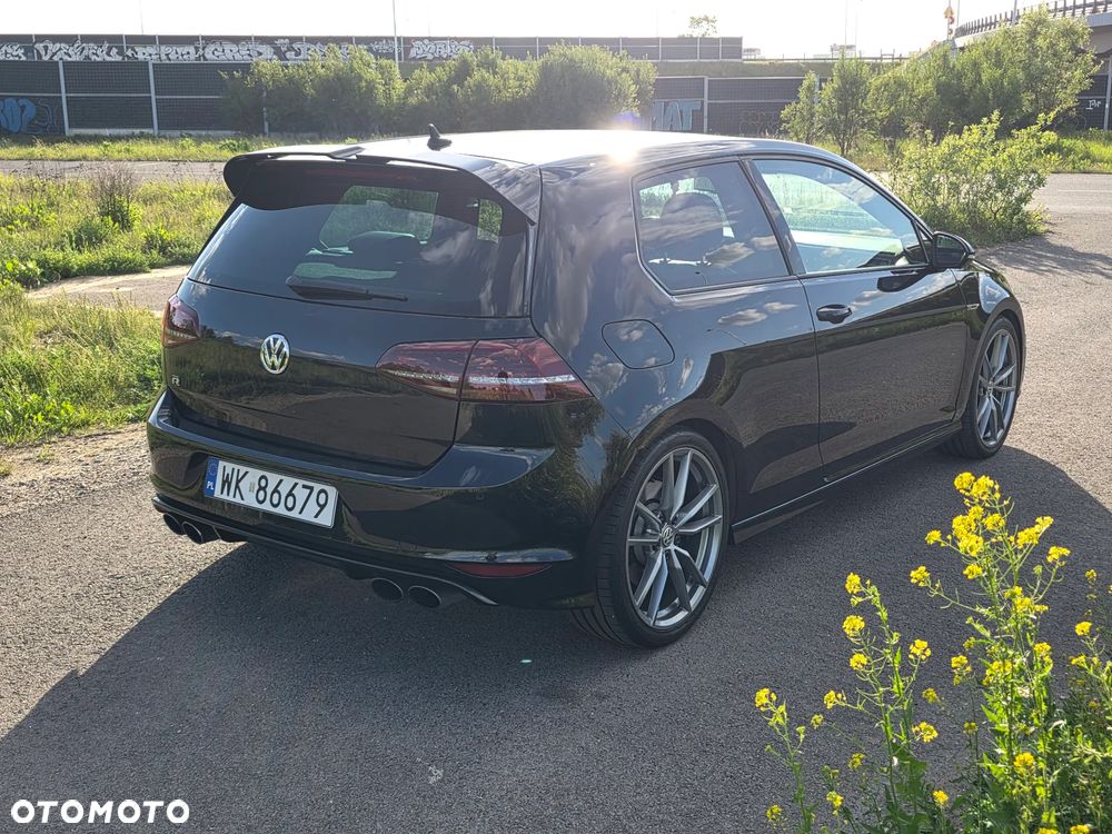 Volkswagen Golf - 9