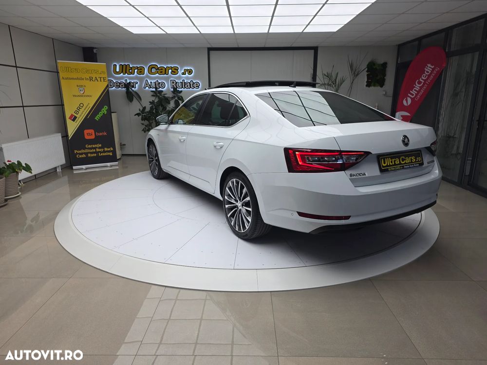 Skoda Superb 2.0 TDI DSG L&K - 3