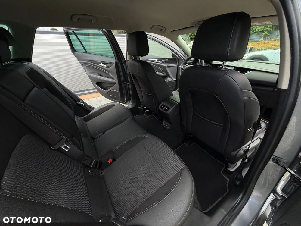 Opel Insignia 1.5 DI Turbo - 17