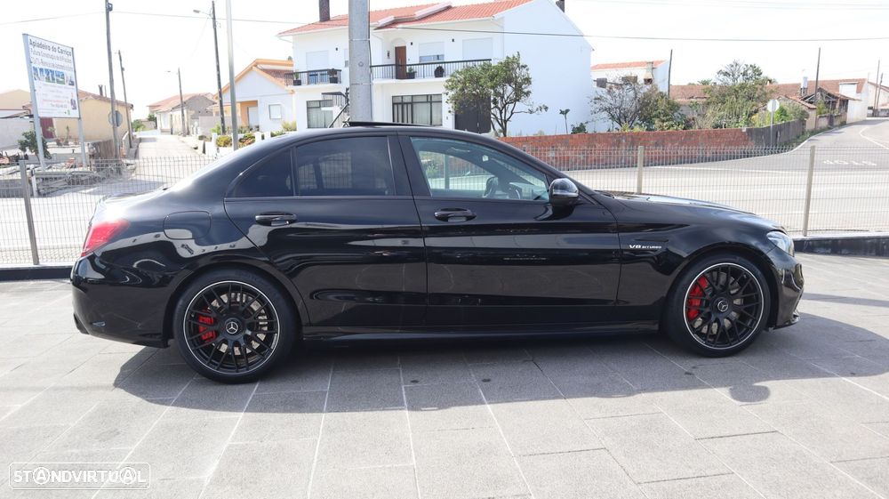 Mercedes-Benz C 63 AMG S - 6