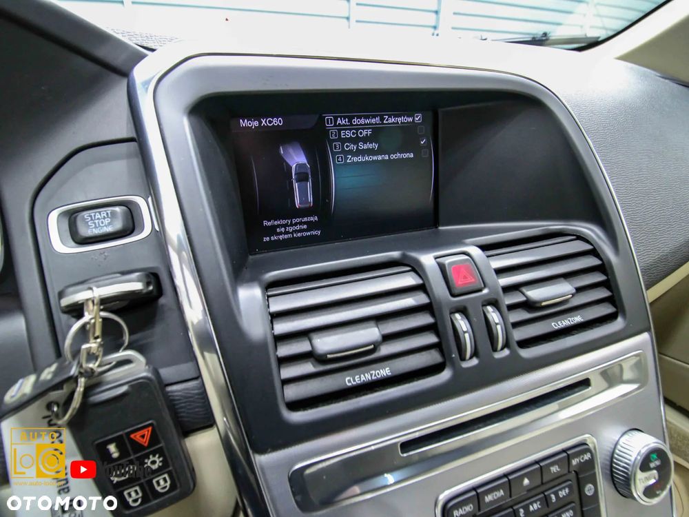 Volvo XC 60 D4 AWD Summum - 23