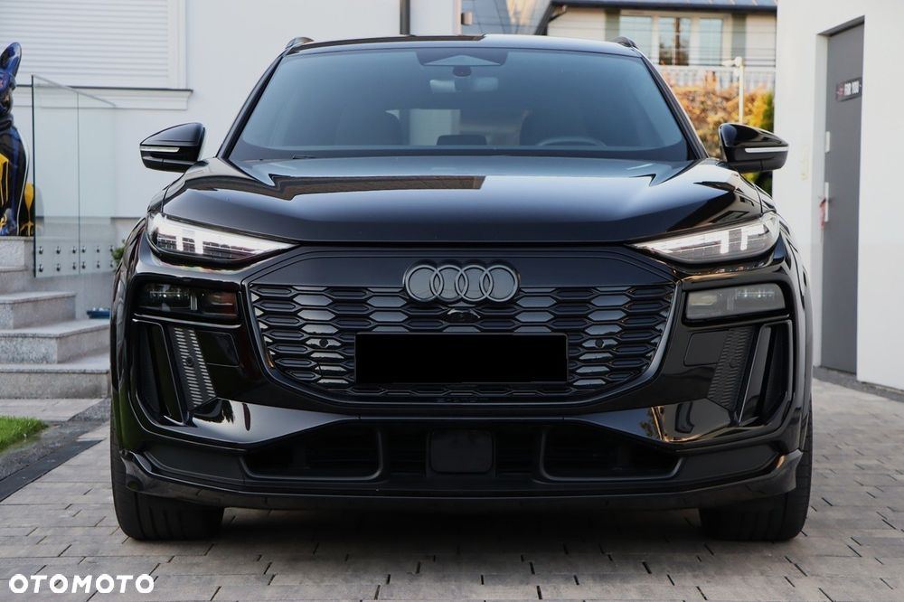 Audi SQ6 e-tron - 11