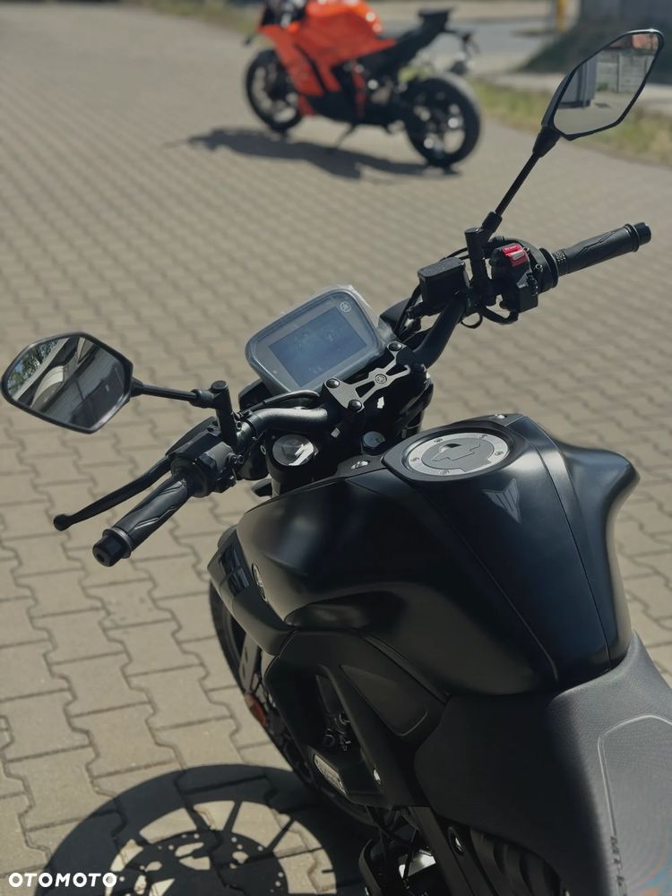 Yamaha MT - 5