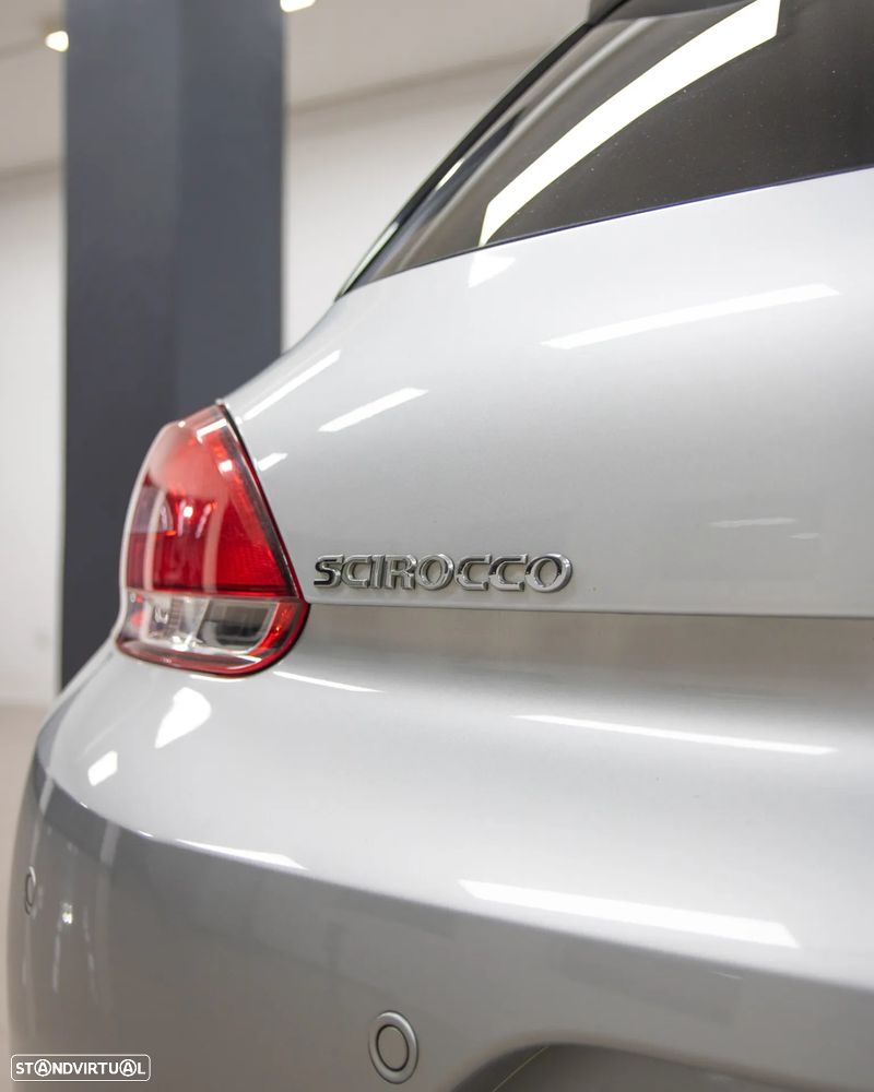 VW Scirocco 2.0 TSI DSG - 22