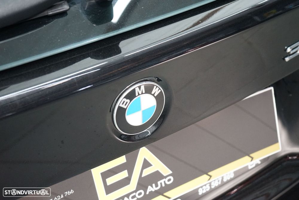 BMW 320 d Line Luxury - 15