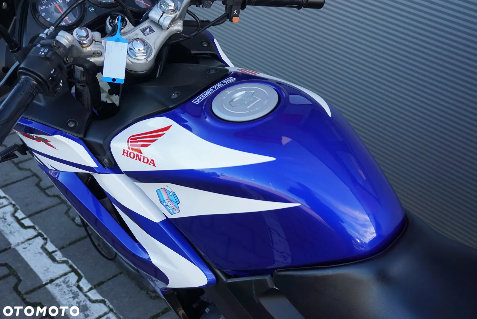 Honda CBR - 13
