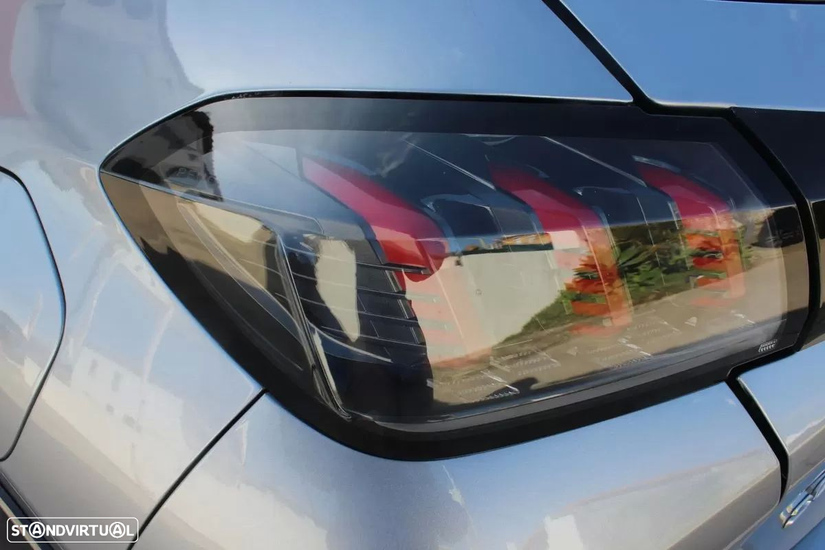 Peugeot 208 1.2 PureTech GT EAT8 - 12