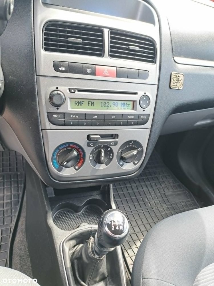 Fiat Linea 1.4 Active Euro5 - 8