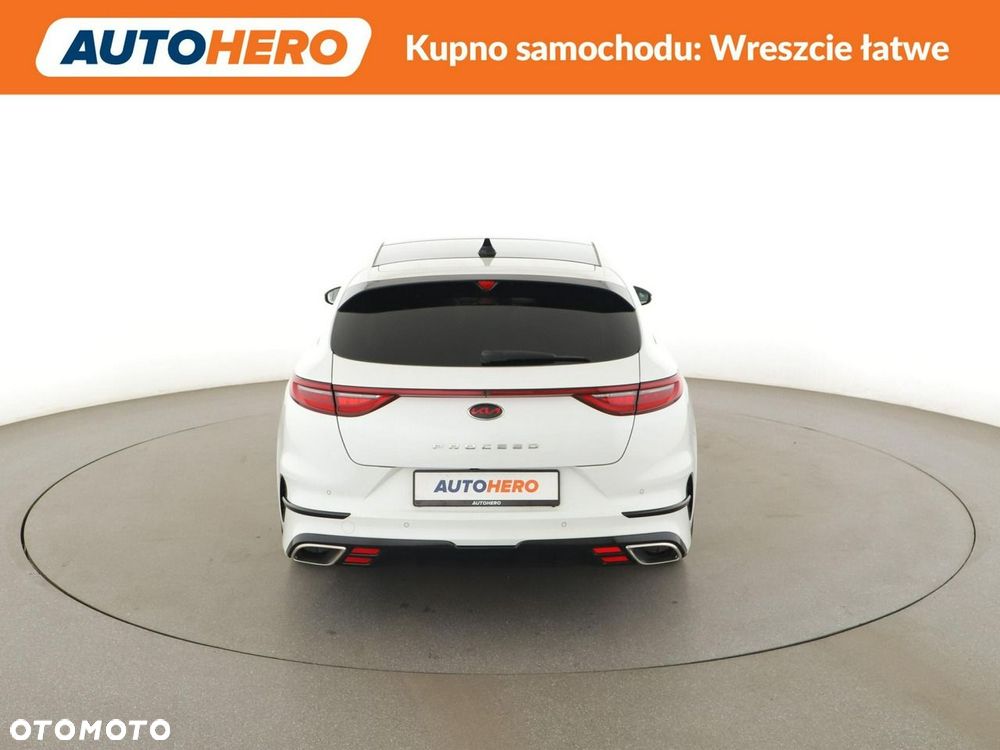 Kia ProCeed 1.6 T-GDI GT DCT - 7