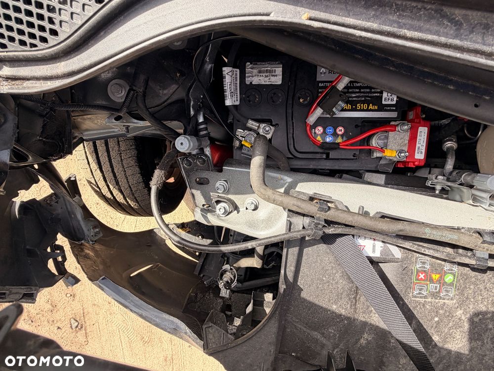 Renault Twingo ENERGY TCe 90 EDC Intens - 24