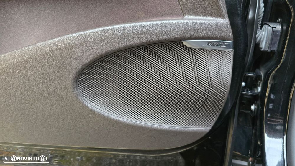 Renault Espace 1.6 dCi Initiale Paris EDC - 9