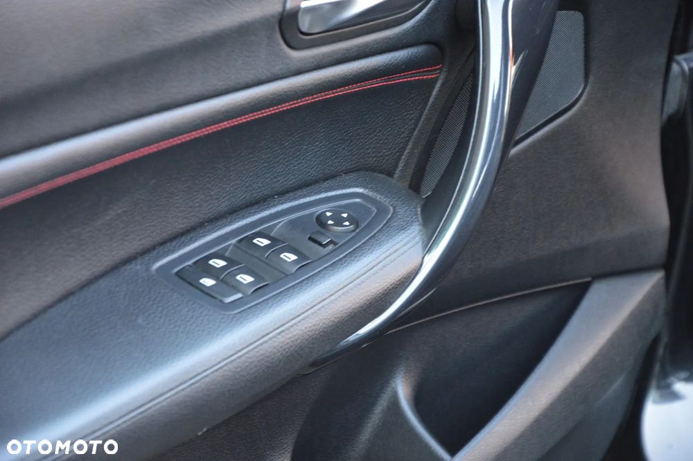 BMW Seria 1 118d DPF Edition Sport - 15