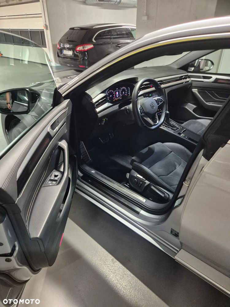 Volkswagen Arteon 2.0 TSI R-Line DSG - 20