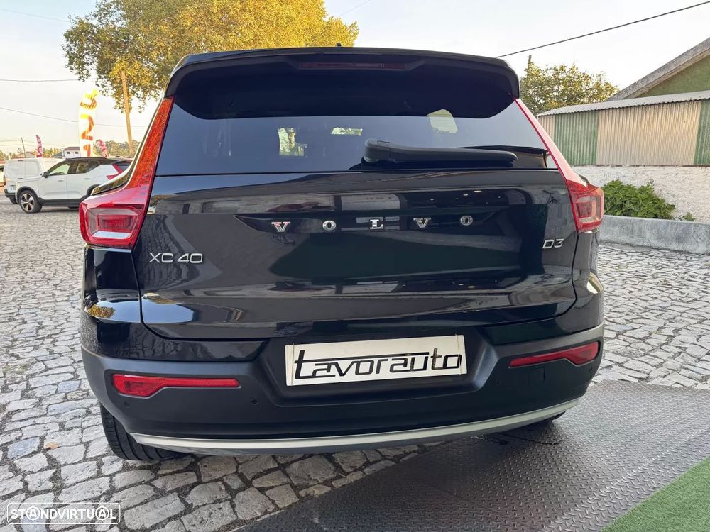 Volvo XC 40 2.0 D3 Momentum AWD Geartronic - 8