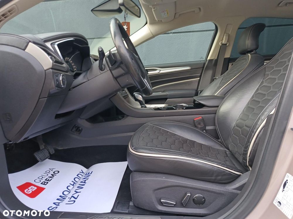 Ford Mondeo Vignale 2.0 TDCi PowerShift - 14