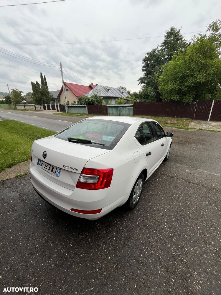 Skoda Octavia - 2