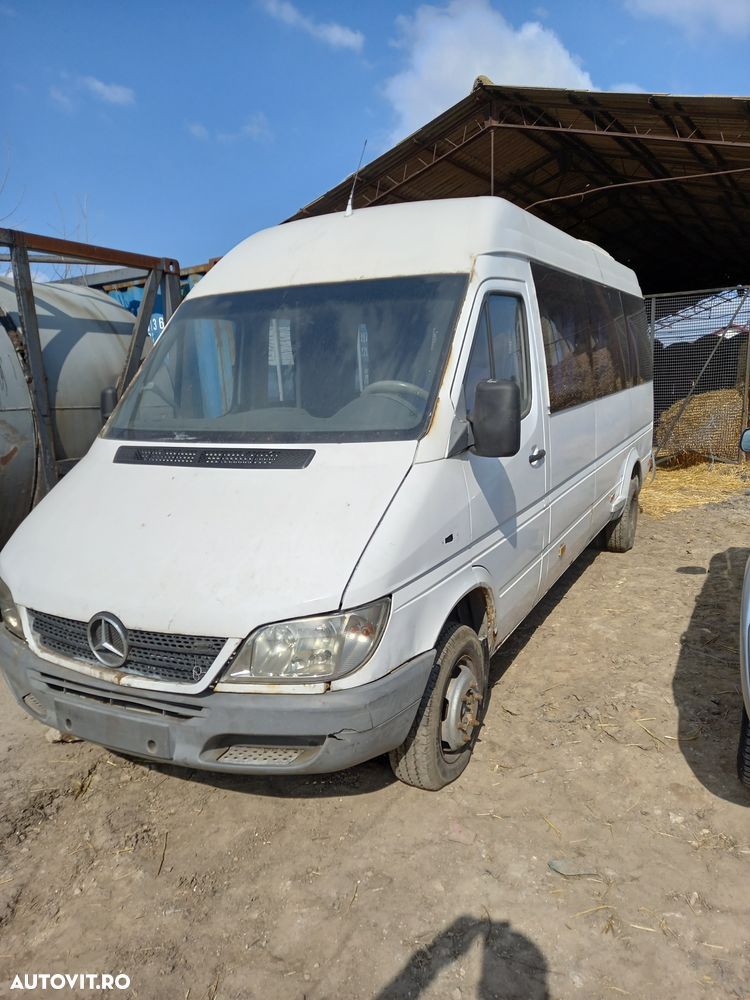 Dezmembrari  Mercedes-Benz SPRINTER (W903)  1995  > 2006 413 CDI Moto - 5