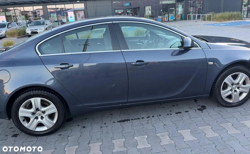 Opel Insignia - 2