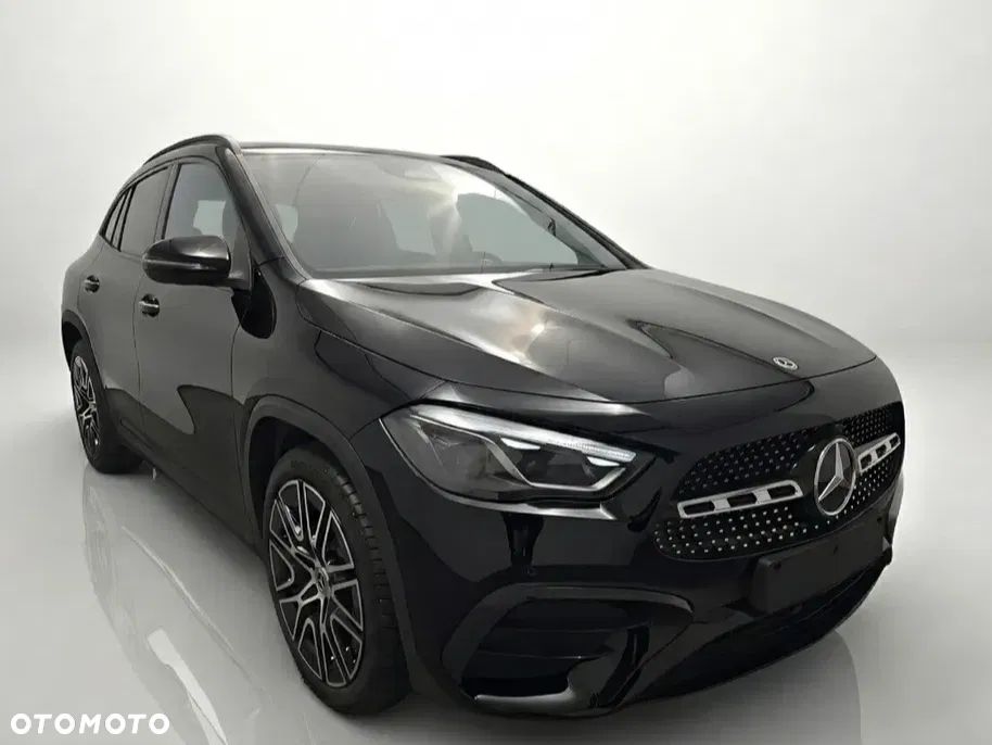 Mercedes-Benz GLA 200 mHEV AMG Line 7G-DCT - 1