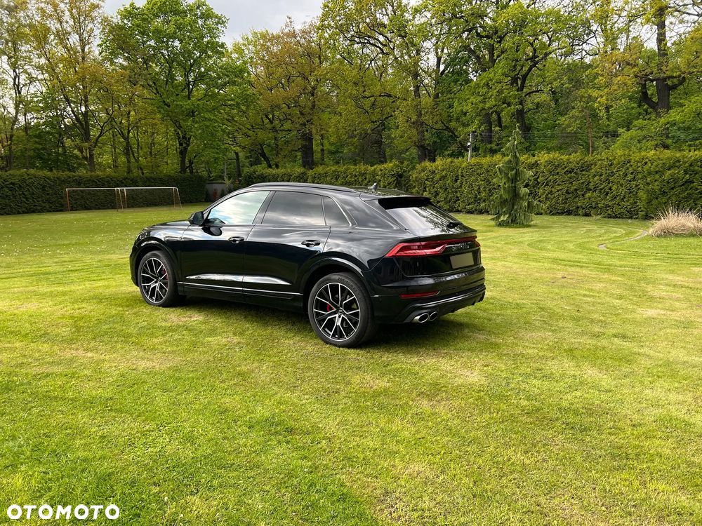 Audi SQ8 - 23