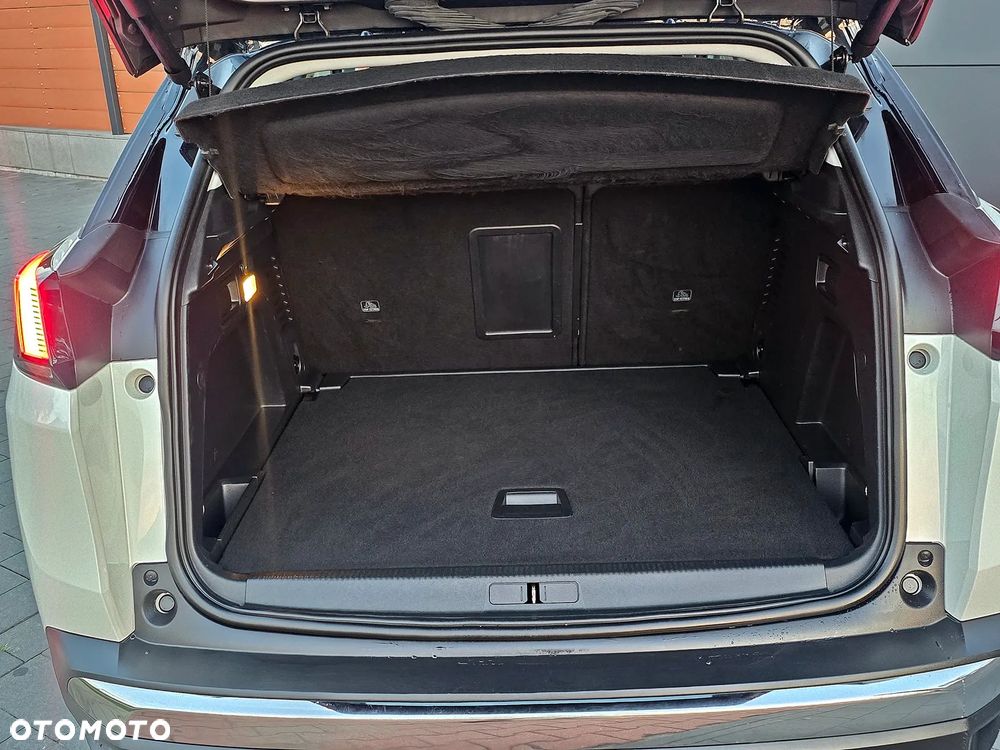Peugeot 3008 PureTech 180 Stop & Start GPF EAT8 Crossway - 17