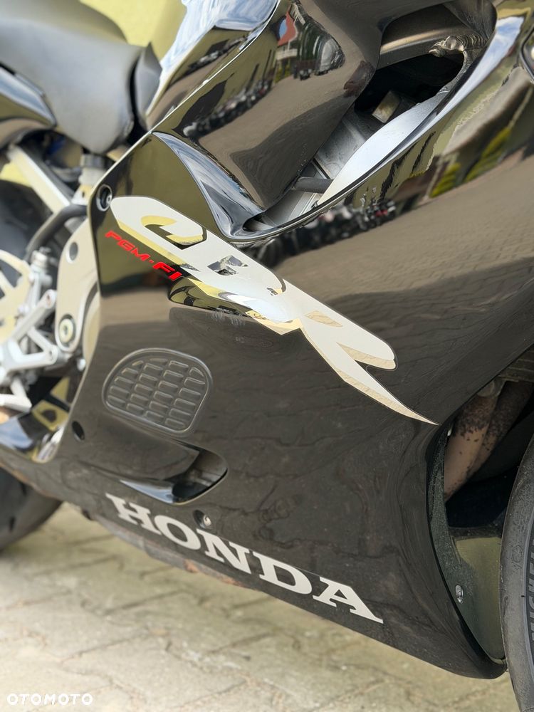 Honda CBR - 5