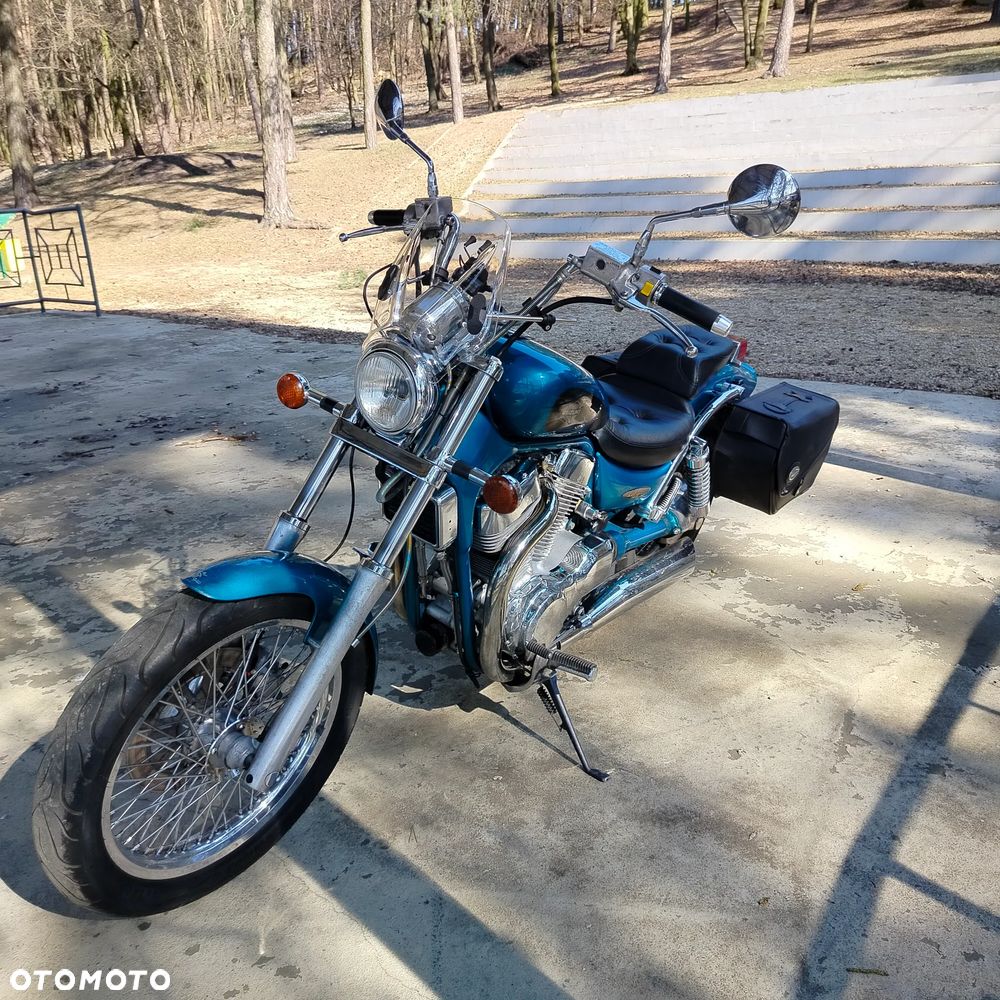 Suzuki VS - 19