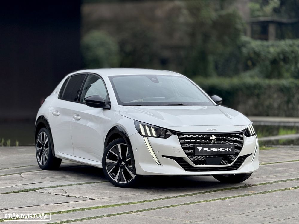 Peugeot 208 1.5 BlueHDi GT Line - 1