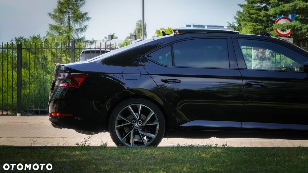 Skoda Superb 2.0 TSI 4x4 Sportline DSG - 12